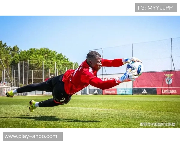 赫伊森伤势恢复乐观但难以赶上对本菲卡的关键比赛