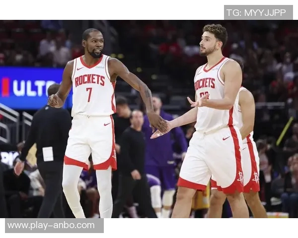 火箭半场领先灰熊9分阿门表现出色申京贡献全面莫兰特状态低迷